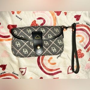 EUC DOONEY AND BOURKE WRISTLET